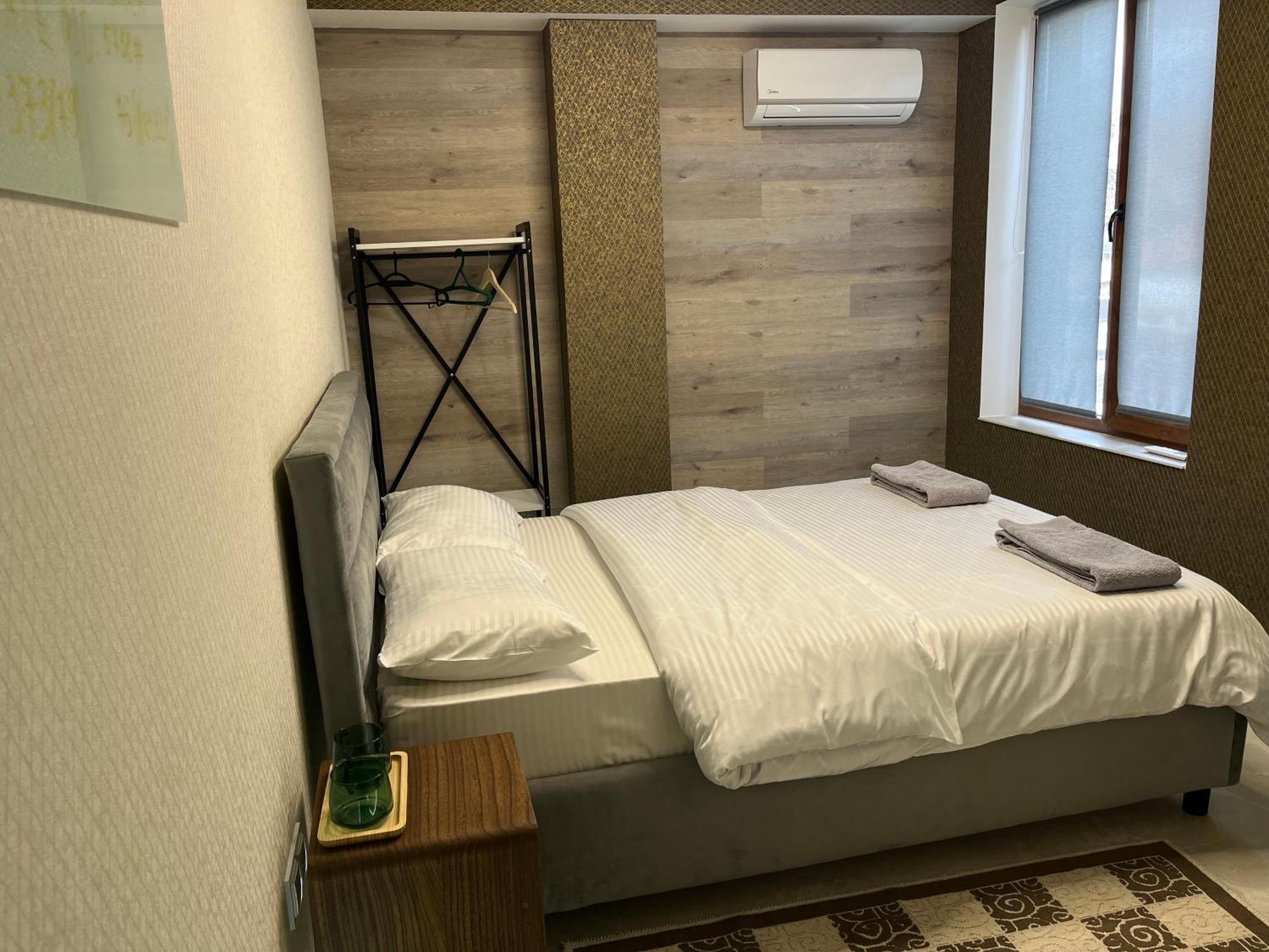 Hotel 77/5 à Chişinău Extérieur photo